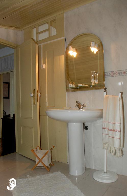 Quinta Dos Barbas Guest House โอลีเวราดวสปิตาล ห้อง รูปภาพ